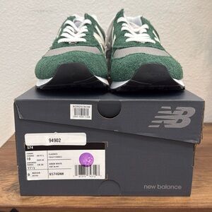 NEW BALANCE 574 "NIGHTWATCH GREEN SEA SALT" MENS SIZE 10